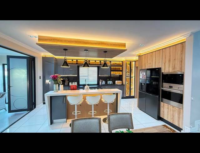 4 BEDROOM HOUSE FOR SALE IN GOLDEN FIELDS ESTATE